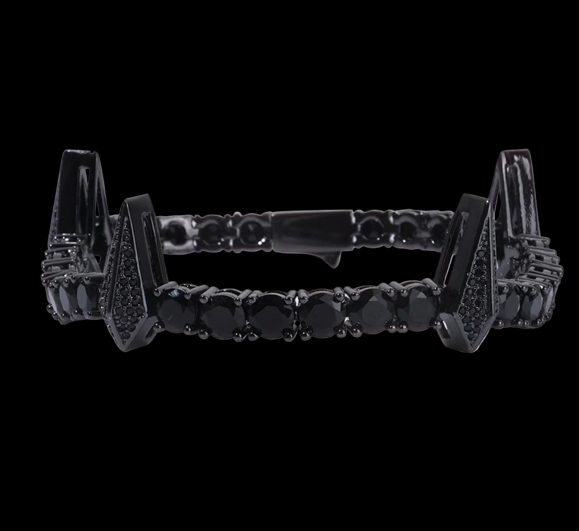 Fang Bracelet